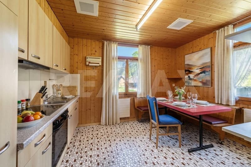 Detached house with potential in the historic village center (5)