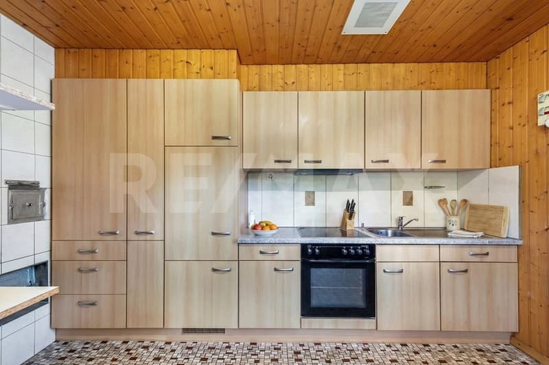 Detached house with potential in the historic village center (4)