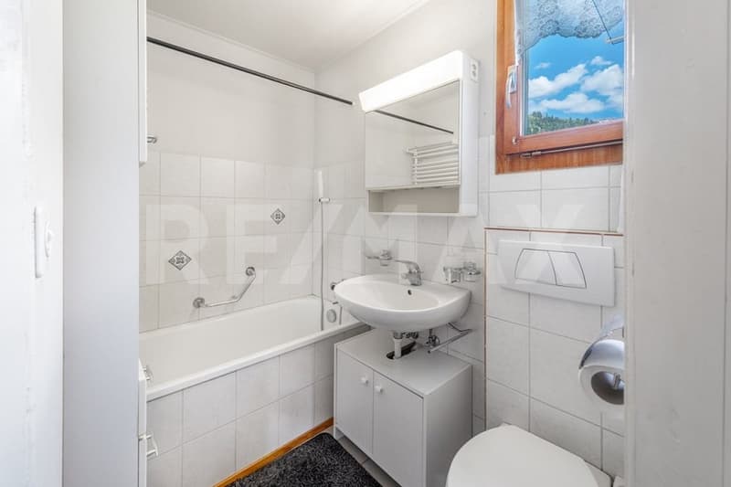 Detached house with potential in the historic village center (6)