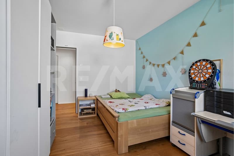 Moderne 4½-Zimmer-Wohnung mit traumhafter Aussicht (11)