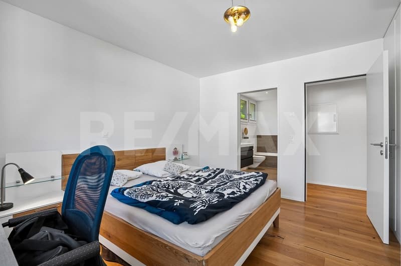 Moderne 4½-Zimmer-Wohnung mit traumhafter Aussicht (9)