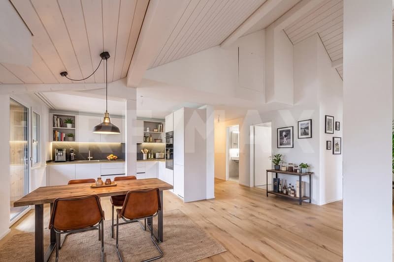Kernsanierte 3½-Zimmer-Wohnung im Dachgeschoss (WHG-301) (3)