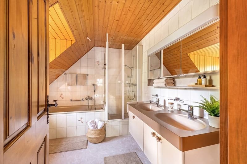 4½-Zimmer-Doppeleinfamilienhaus mit Einliegerwohnung (7)
