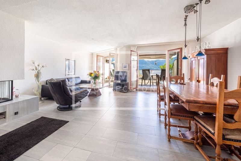 Exklusive 4½-Zimmer Maisonette-Wohnung mit spektakulärer See- und Bergsicht (5)