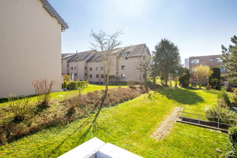 Top-modern and perfectly located, this apartment is a must-have (17)