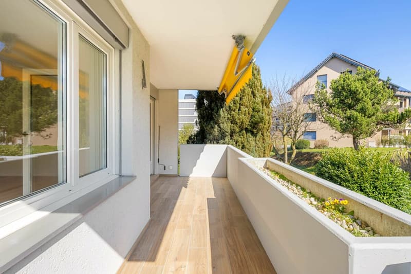 Top-modern and perfectly located, this apartment is a must-have (15)