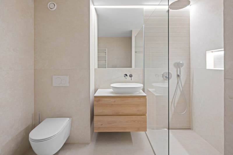 Top-modern and perfectly located, this apartment is a must-have (11)