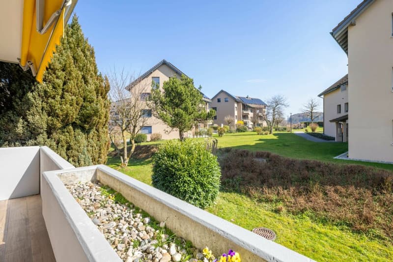 Top-modern and perfectly located, this apartment is a must-have (16)