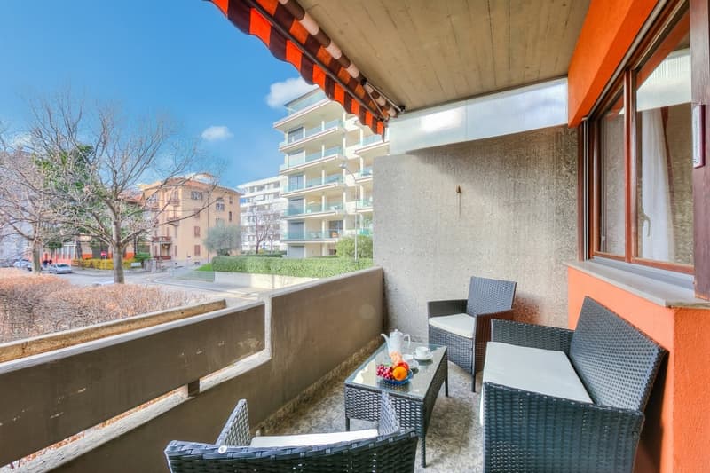 Gemütliche 2.5-Zimmer-Wohnung mit Balkon in Lugano (1)