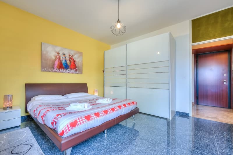 Gemütliche 2.5-Zimmer-Wohnung mit Balkon in Lugano (5)