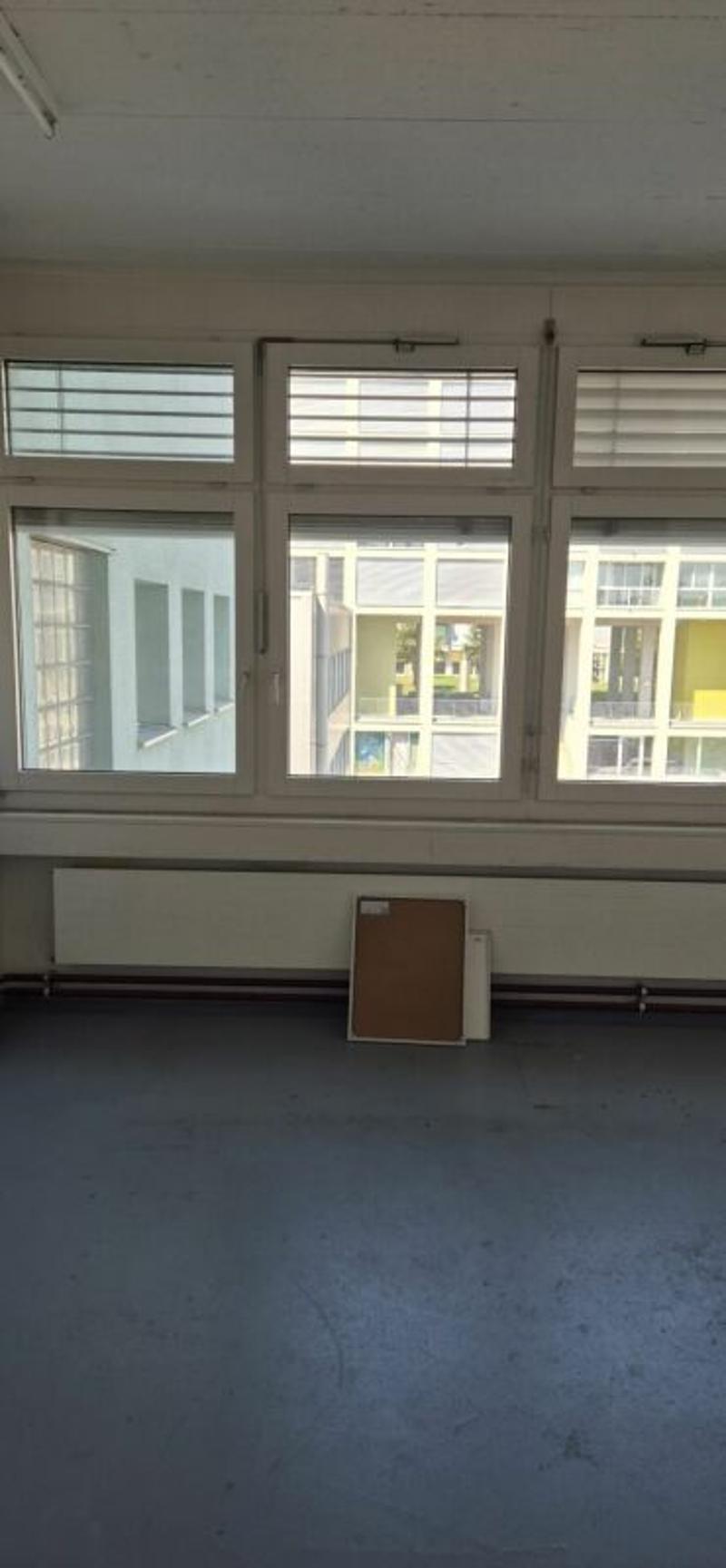 Bright commercial space in a central location in Luzern-Littau (2)