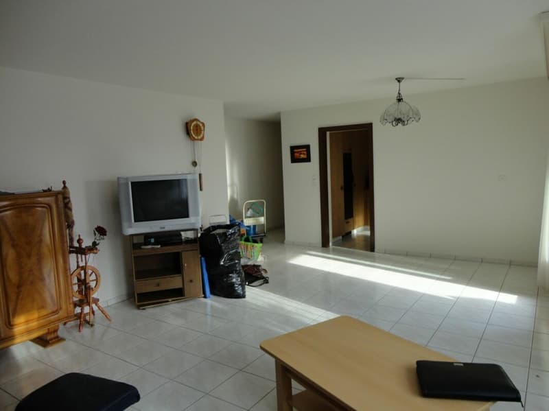 Affordable 4.5-room apartment in the heart of Schötz (1)