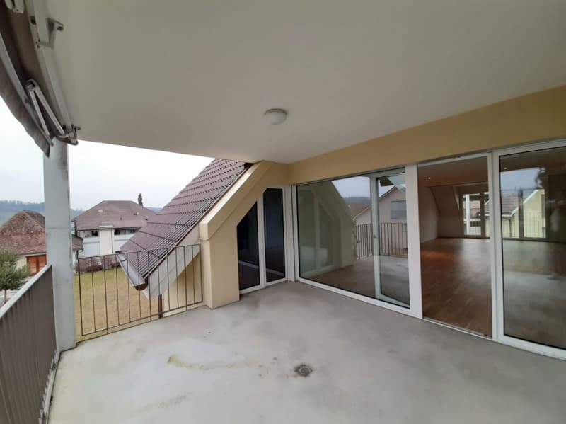 Modern 5.5-room maisonette apartment in a central location (10)