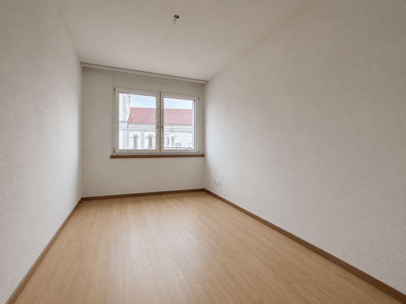 preiswerte 4.5-Zimmerwohnung im Herzen von Schötz (3)