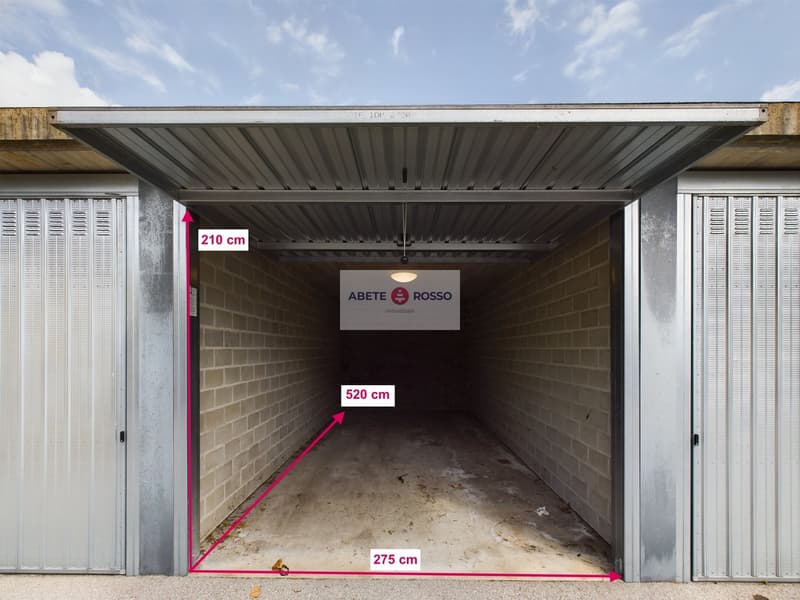Box garage singolo in zona industriale a Bedano. (2)