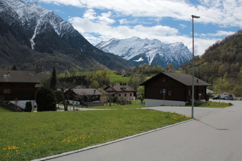 BUILDING LAND FOR PRIMARY RESIDENCES: LIVING IN THE GREEN AND IN CONTACT WITH NATURE (6)