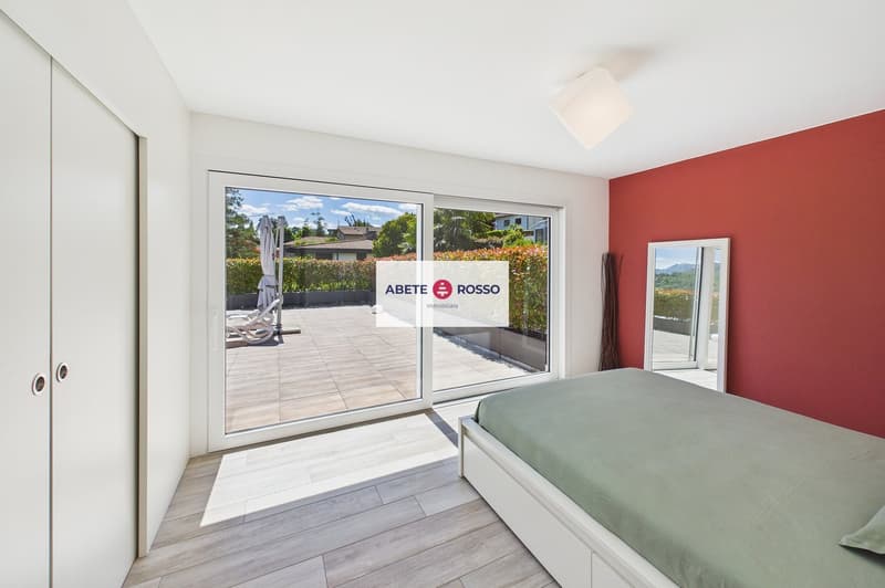 Splendido attico di 4.5 locali con ampia terrazza e finiture moderne. (29)