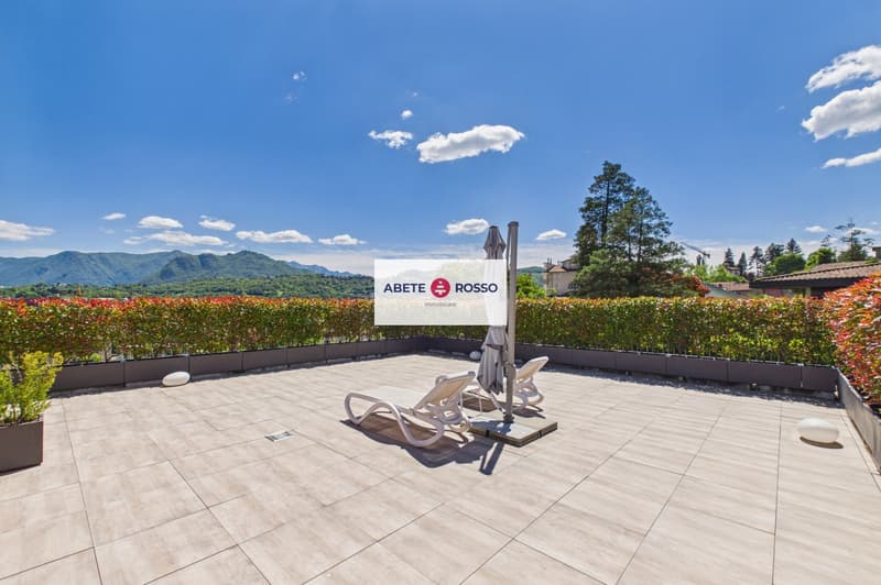 Splendido attico di 4.5 locali con ampia terrazza e finiture moderne. (4)