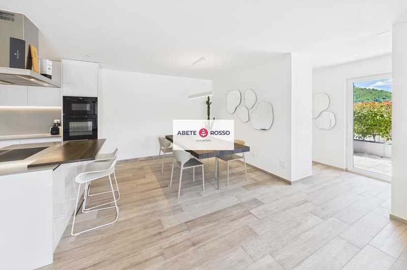 Splendido attico di 4.5 locali con ampia terrazza e finiture moderne. (12)