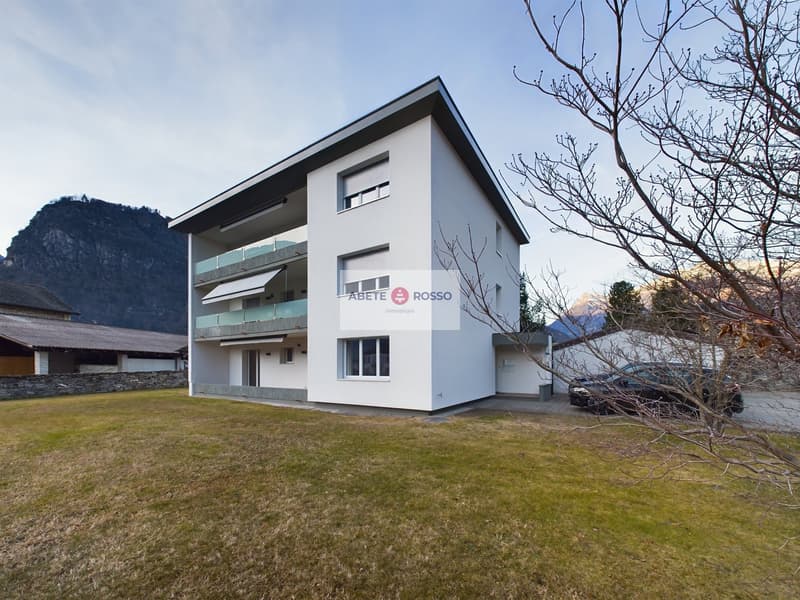 Geräumiges ZWEIZIMMERWOHNUNG im modernen Stil, mit großem BALCON, kürzlich RENOVIERt (2)