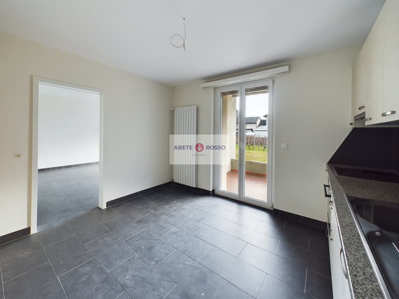 Geräumiges ZWEIZIMMERWOHNUNG im modernen Stil, mit großem BALCON, kürzlich RENOVIERt (4)