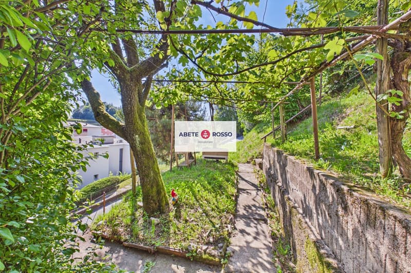 Casa tradizionale ticinese dal fascino autentico con vista aperta (23)