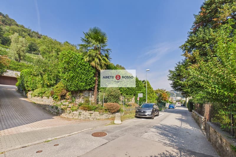Casa a schiera di testa con giardino, piscina e veranda, in zona residenziale, vicino a Grancia (27)
