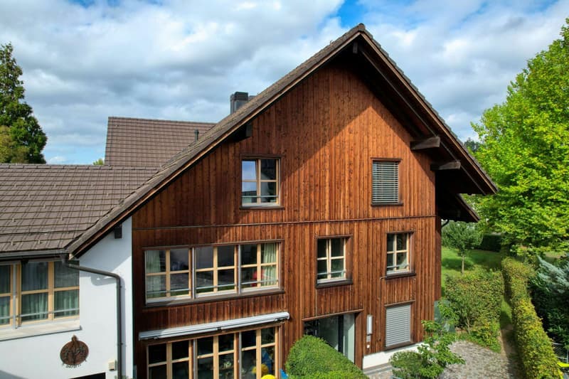 Moderne Wohnung an idealer Lage (9)