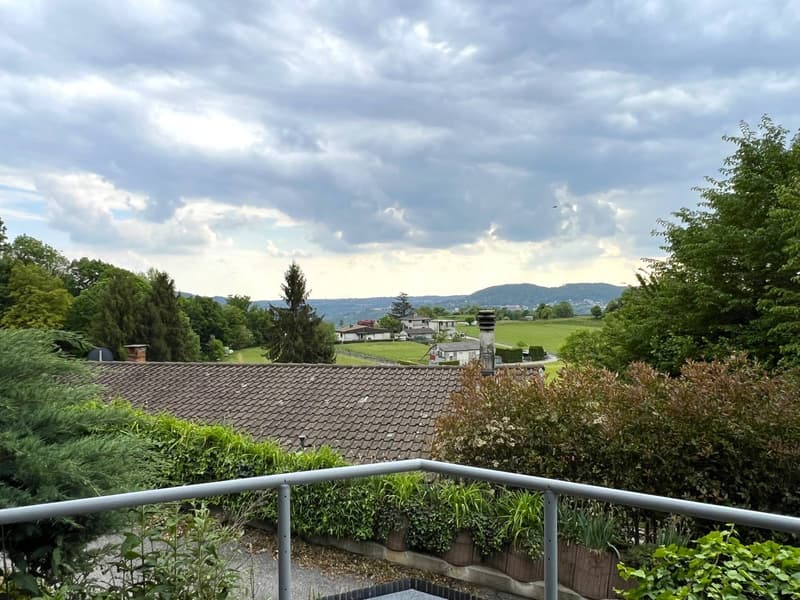 Ampio appartamento duplex con terrazze panoramiche in casa bifamiliare (3)