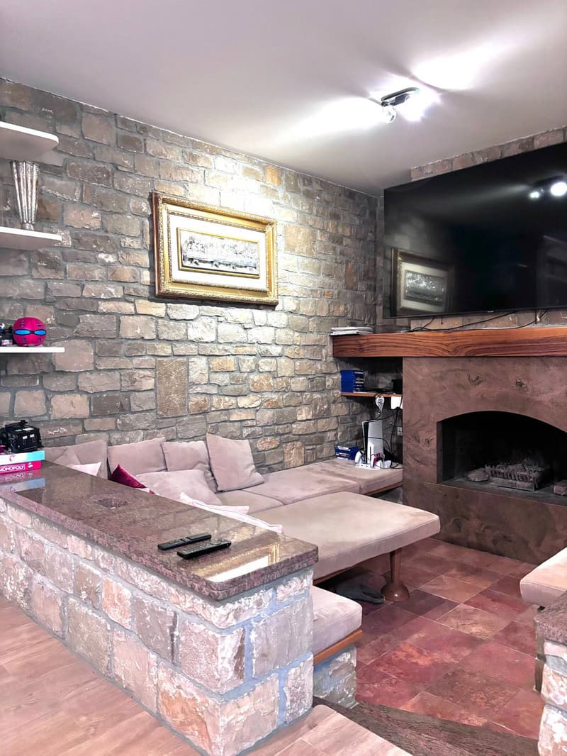 Casa / Villa in vendita a Collina d'Oro (5)