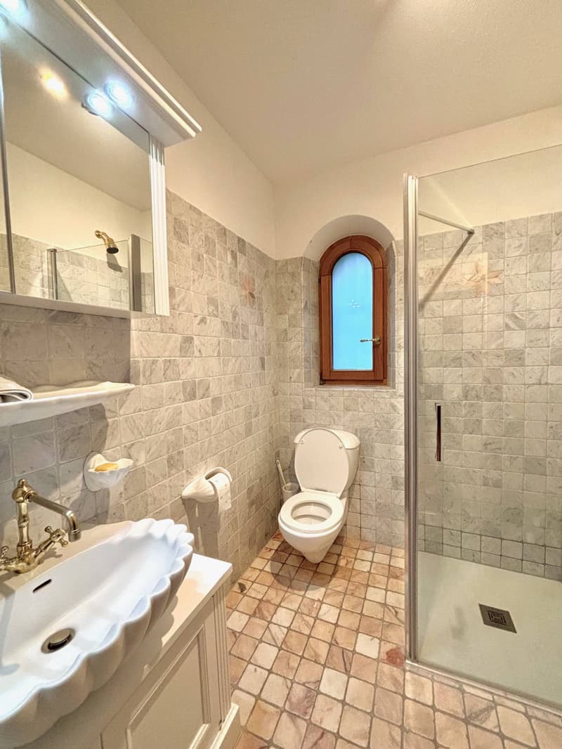 Casa / Villa in vendita a Collina d'Oro (8)