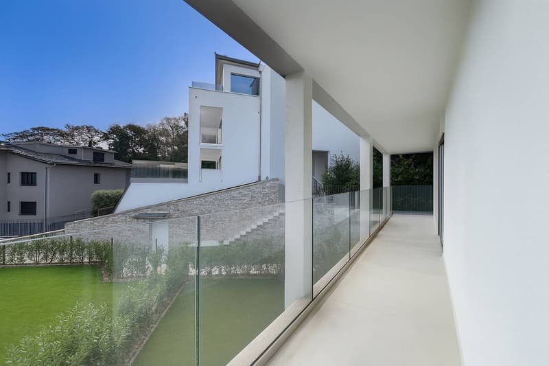 Elegante appartamento 4.5 locali con piscina a Breganzona (14)