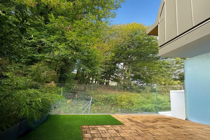 Elegante appartamento 4.5 locali con piscina a Breganzona (13)