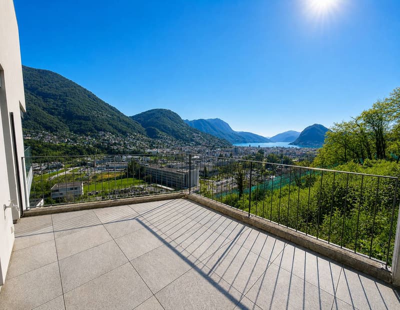 Elegante appartamento con vista lago mozzafiato (3)
