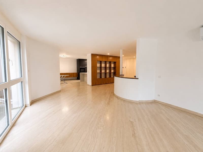 Duplex esclusivo con giardino privato e vista lago (13)