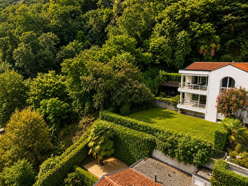 Duplex esclusivo con giardino privato e vista lago (3)