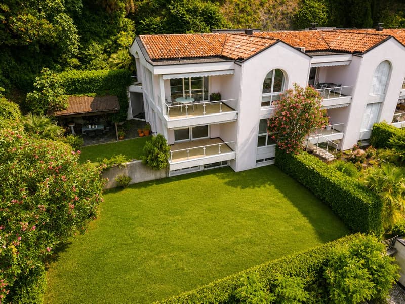 Duplex esclusivo con giardino privato e vista lago (2)