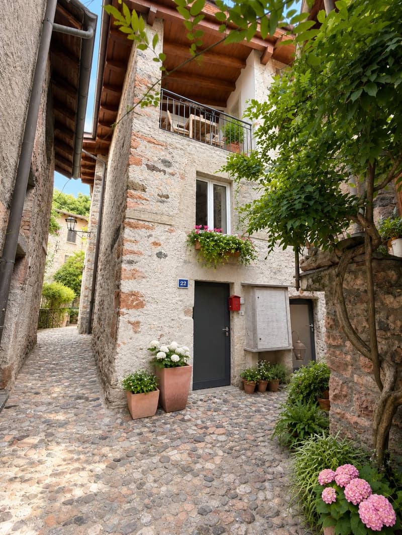 Casa nel nucleo di Morcote (2)