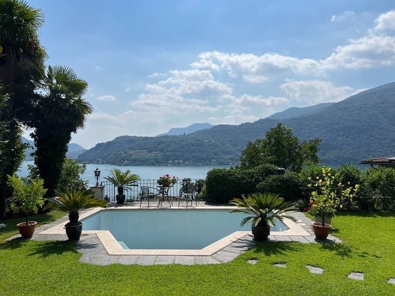 Proprietà con la vista da cartolina!!! (26)