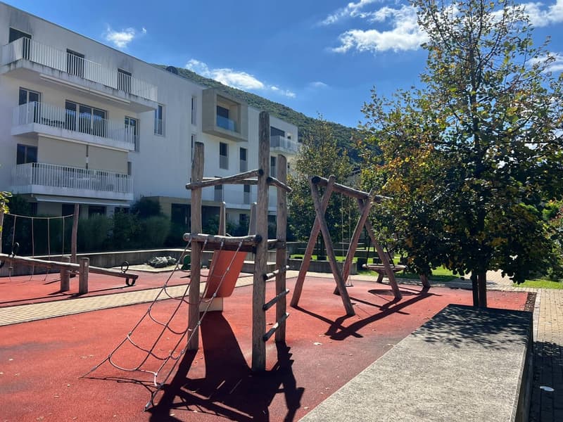 Moderno appartamento 3.5 locali con balcone a Barbengo (28)