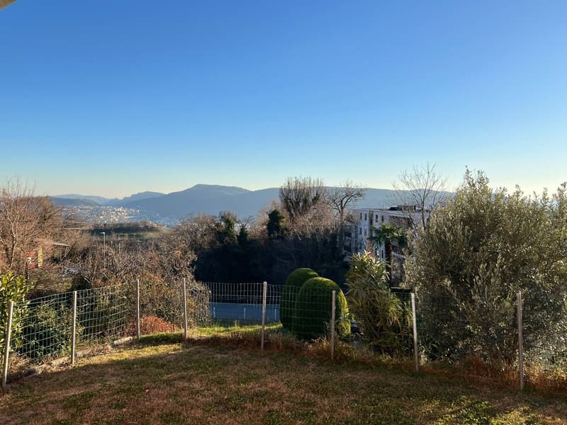 Casa monofamiliare con vista panoramica (2)