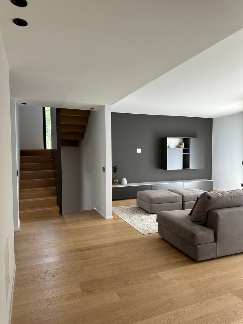 Attico duplex integralmente ristrutturato con materiali di pregio. (4)