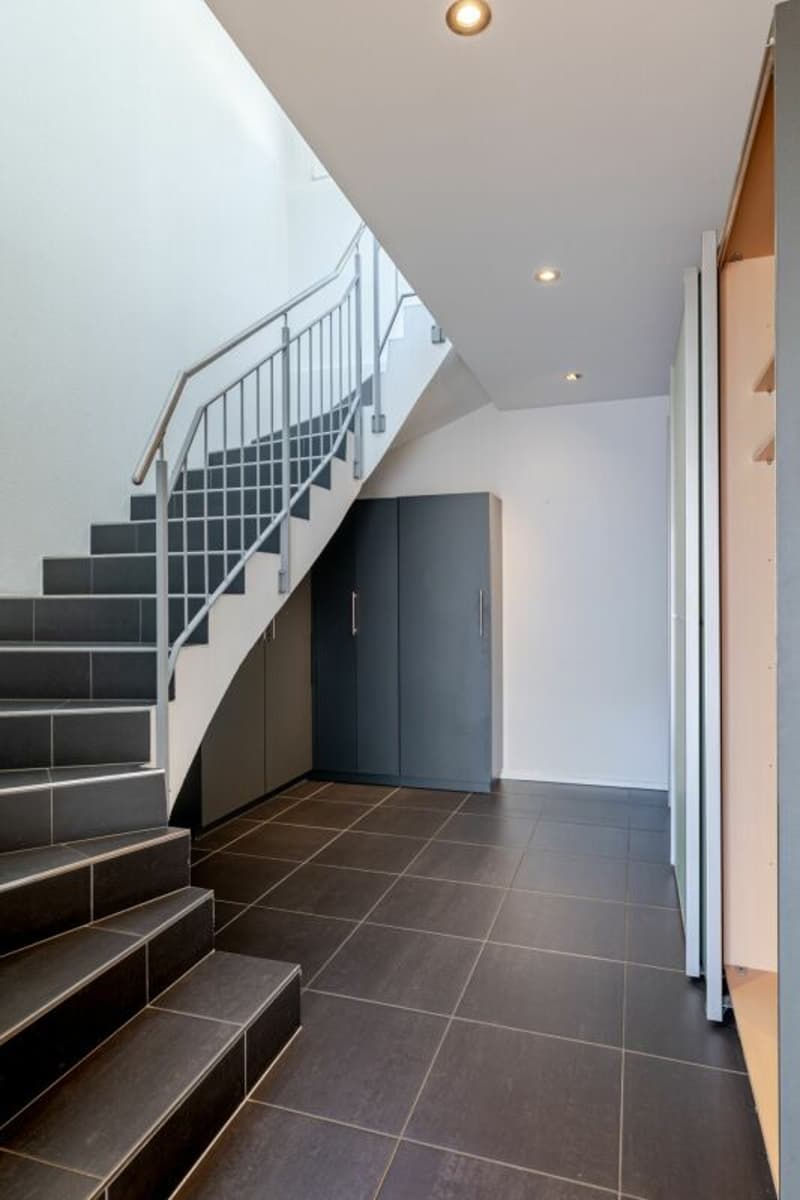 Living on two levels with a dream view (13)