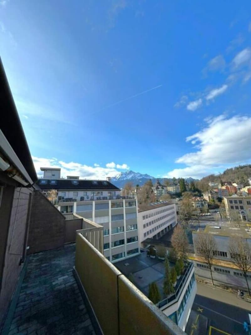 2-Room Maisonette Apartment in Lucerne! (8)
