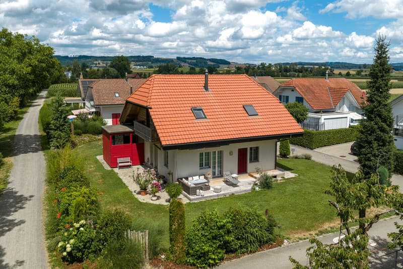 Familienparadies an ruhiger Lage (3)