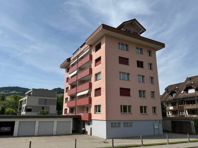 helle und sonnige 4.5-Zimmerwohnung in Schüpfheim (1)