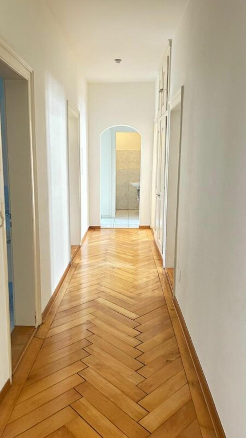 Befristetes Angebot Zentrale 4-Zimmerwohnung (1)