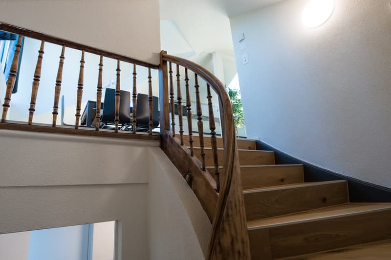 Helle 3 Zimmer Dachwohnung mit Aussicht in Zürich Wiedikon (26)