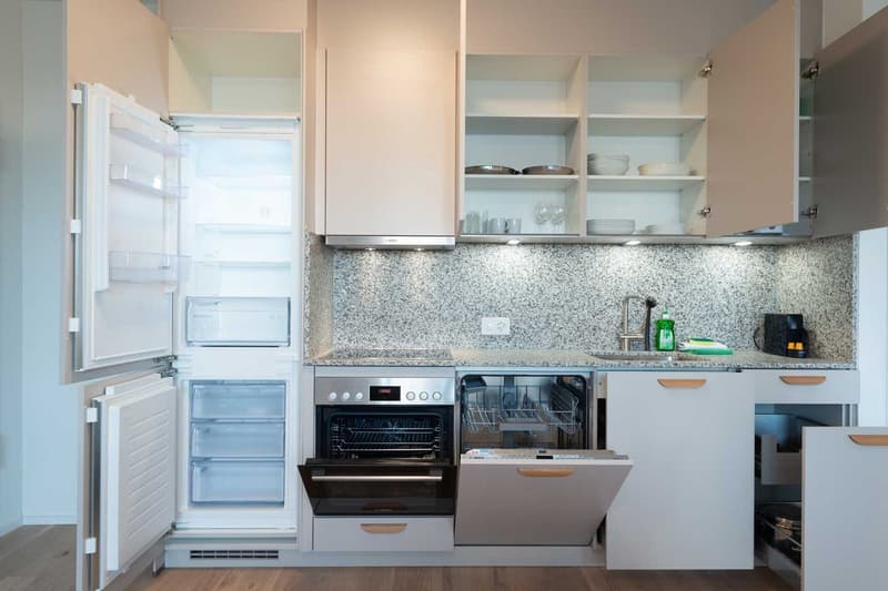 Moderne, frisch renovierte 2 Zimmer Wohnungen mit Balkon (5)