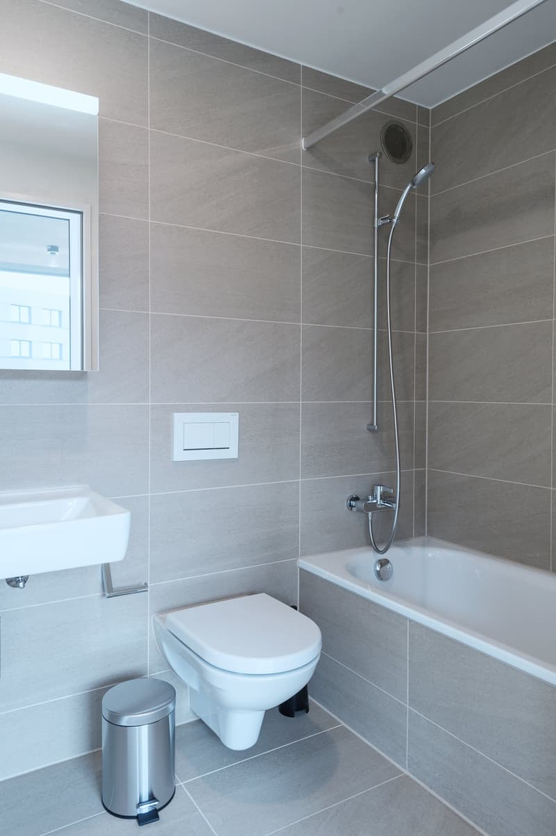 Moderne 2.5-Zimmer-Wohnung mit Balkon in Basel (8)